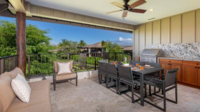 MAUNA KEA SUNRISE Distinguished 4BR KaMilo Home with Private Beach Pass
